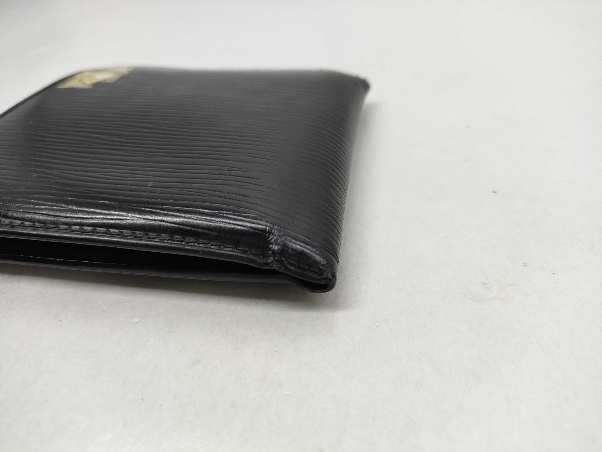 LOUIS VUITTON Epi Portefeuille Marco Wallet