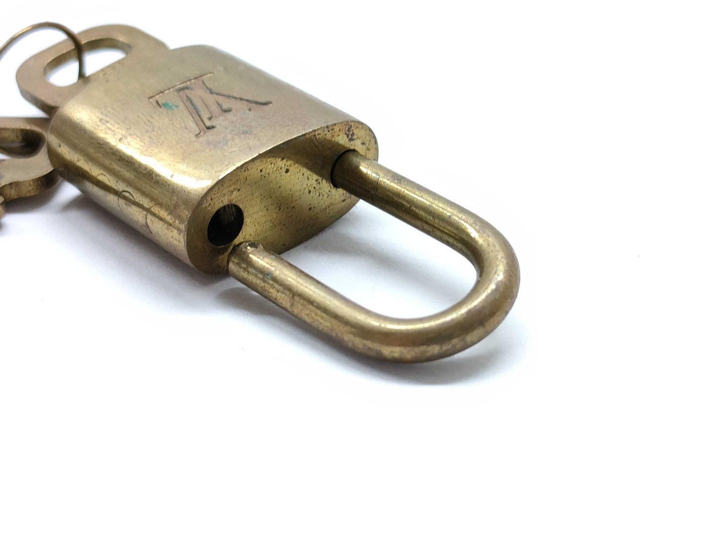 LOUIS VUITTON Monogram M62630 Multicle 6 Padlock Name Tag Set Key Case/Key Holder