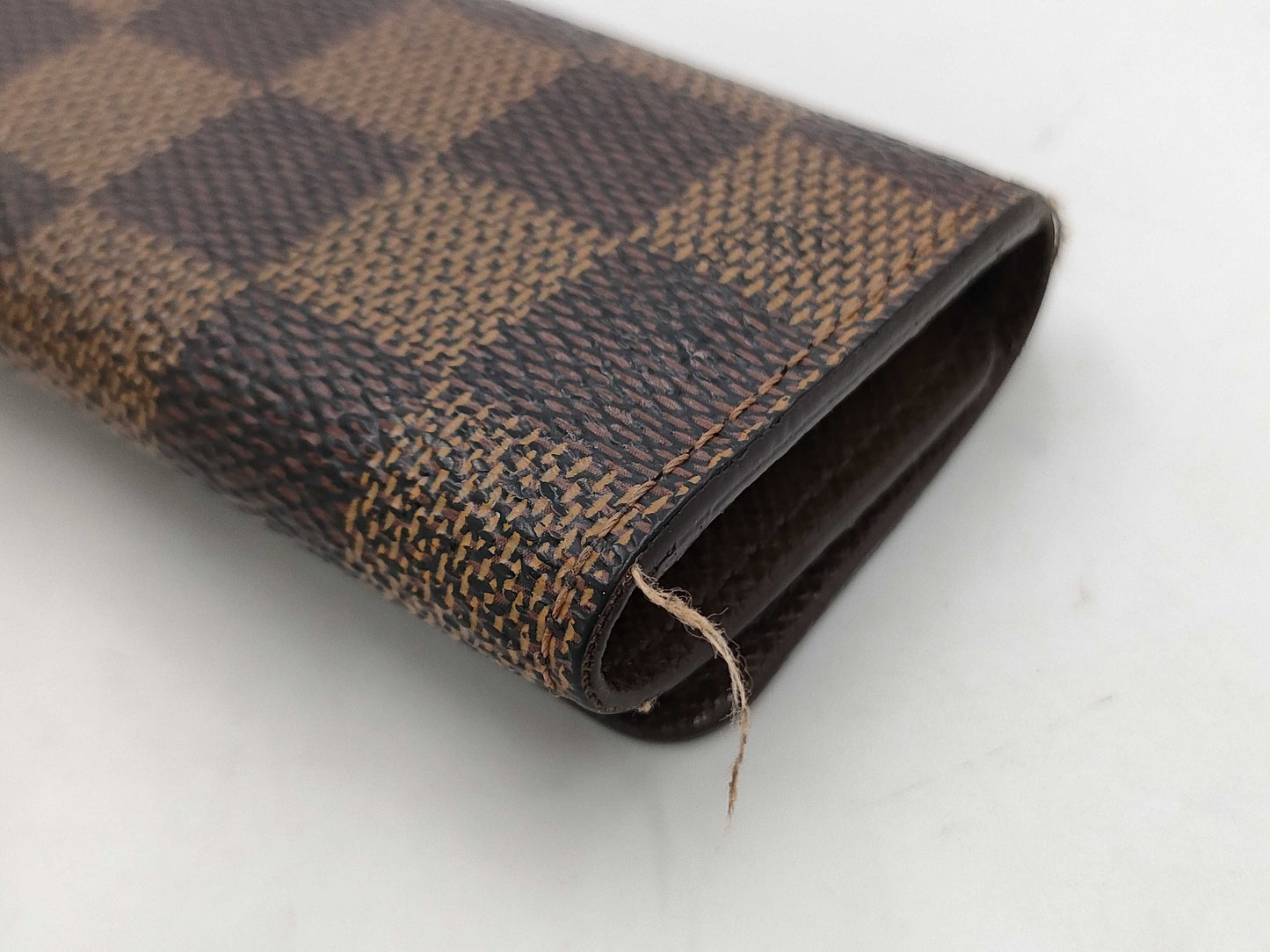 LOUIS VUITTON Damier N62631 Murticre 4 Keycase & Keychain