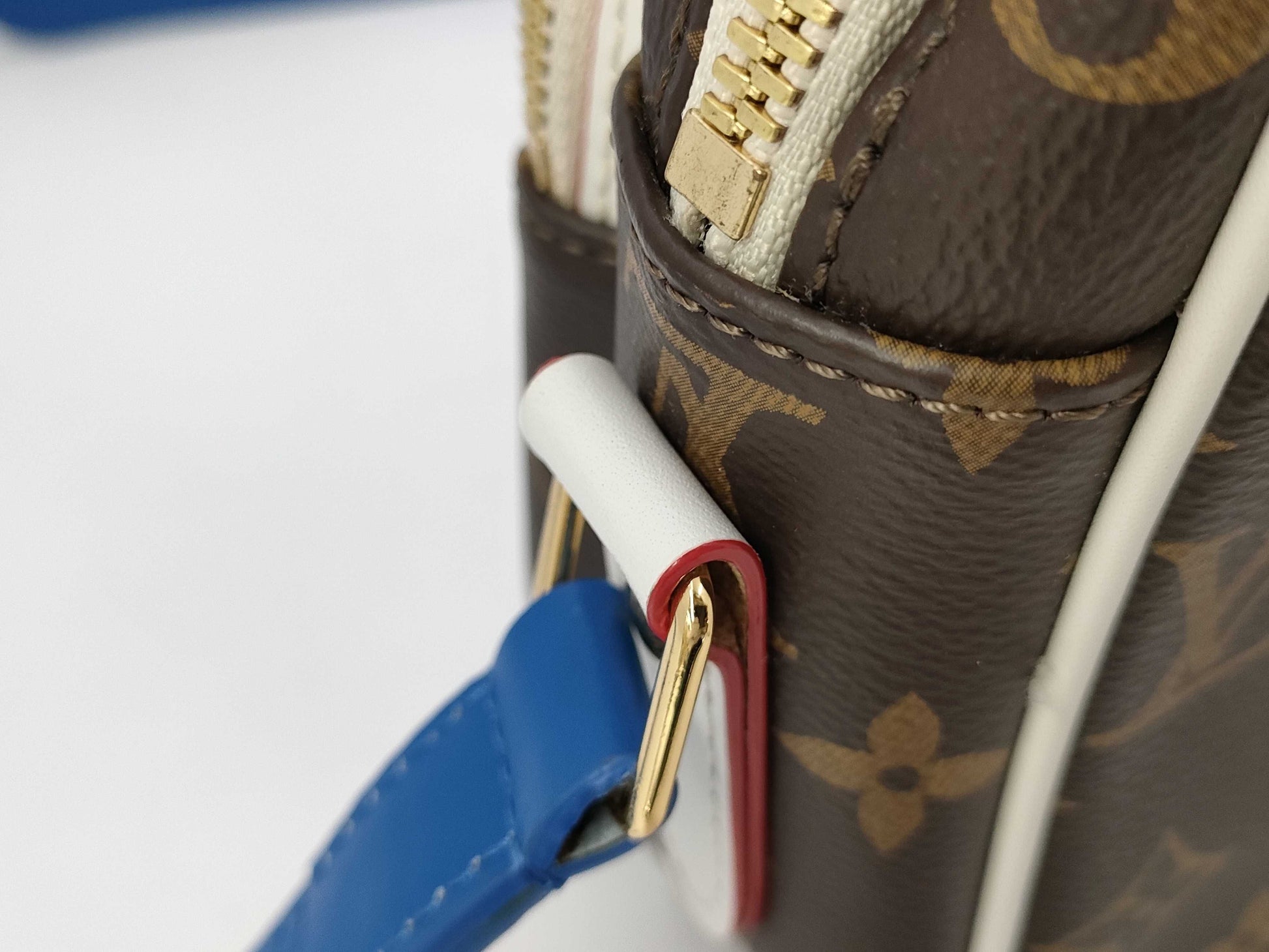 LOUIS VUITTON Monogram Nile Messenger/NBA Collaboration Shoulder Bag