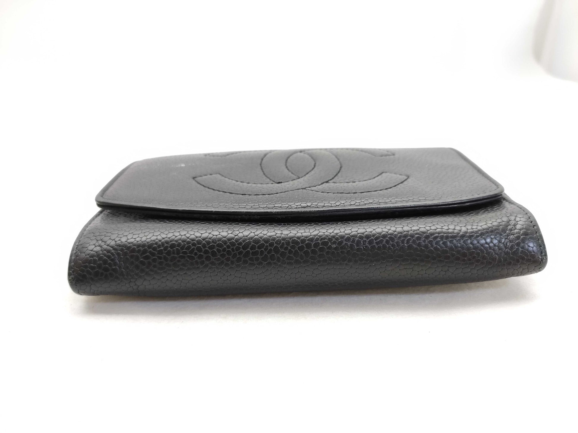 CHANEL Caviar Skin Coco Mark Folding Wallet