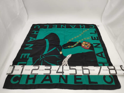 CHANEL Scarves
