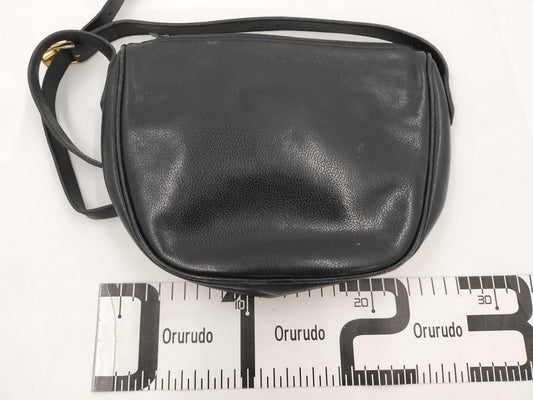 Yves Saint Laurent YSL logo shoulder bag