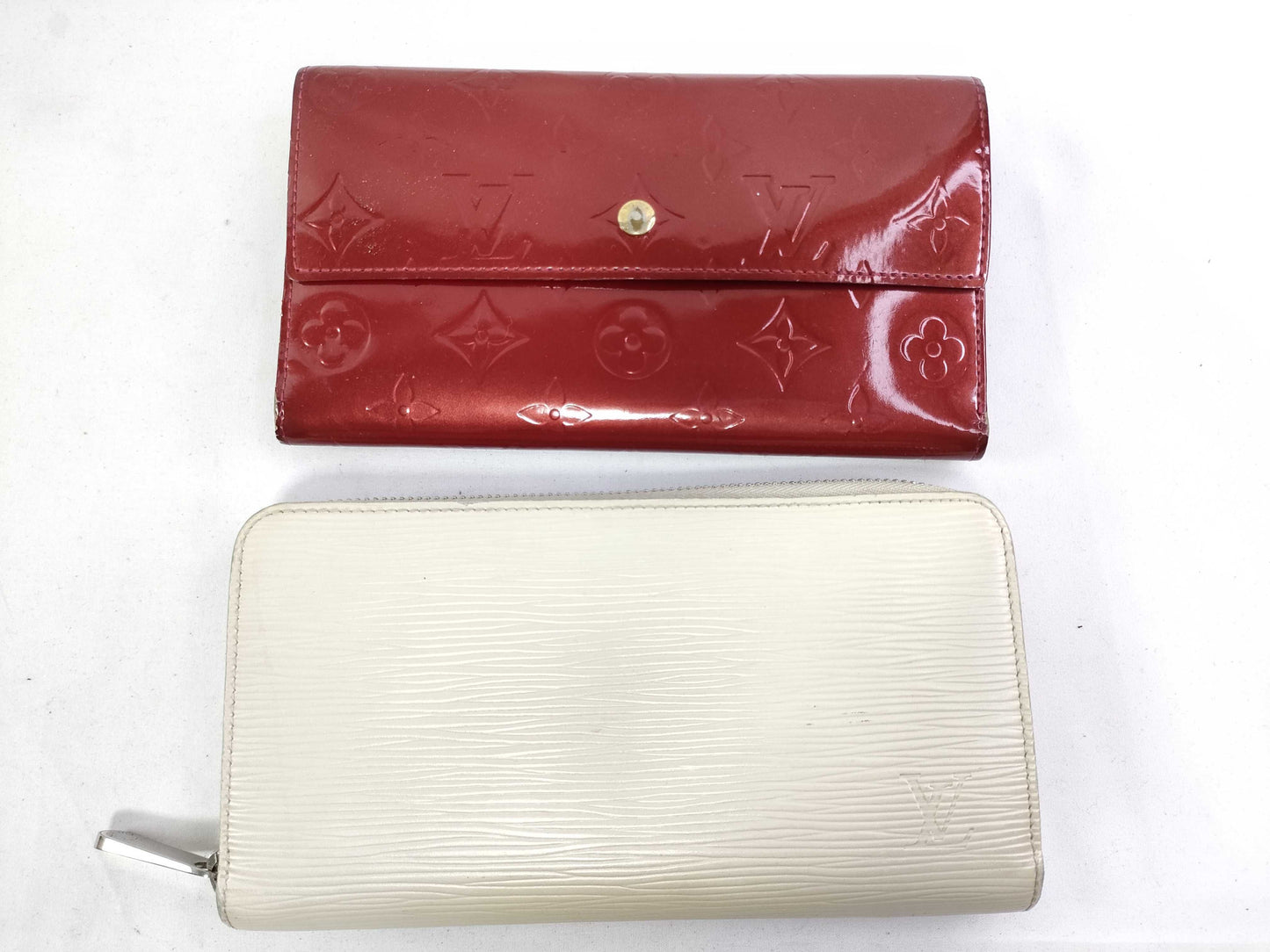 LOUIS VUITTON Epi/Vernis Round Wallet 