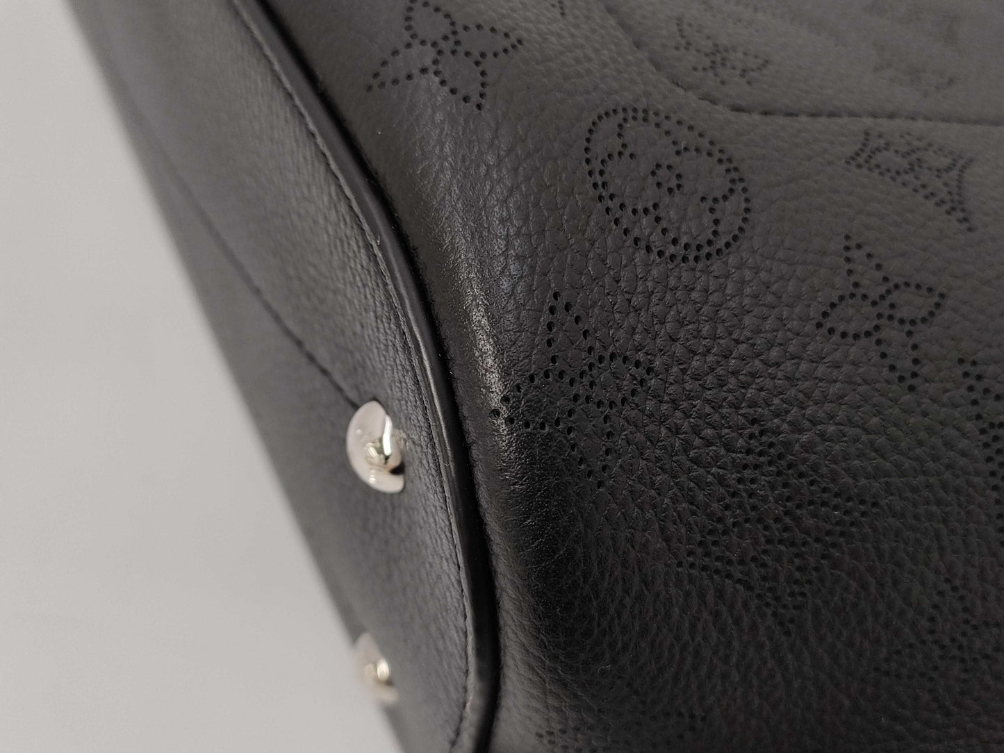 LOUIS VUITTON M54402 Mahina Girolata Noir Tote Bag with Pouch