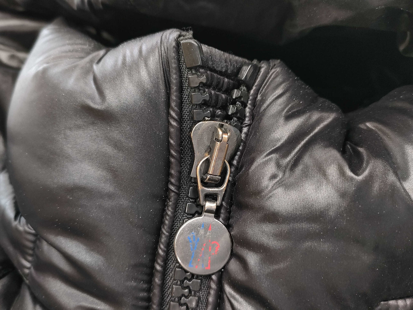 MONCLER Maya Down Zipper Broken T-Shirt