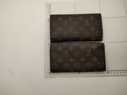 LOUIS VUITTON Monogram Wallet 