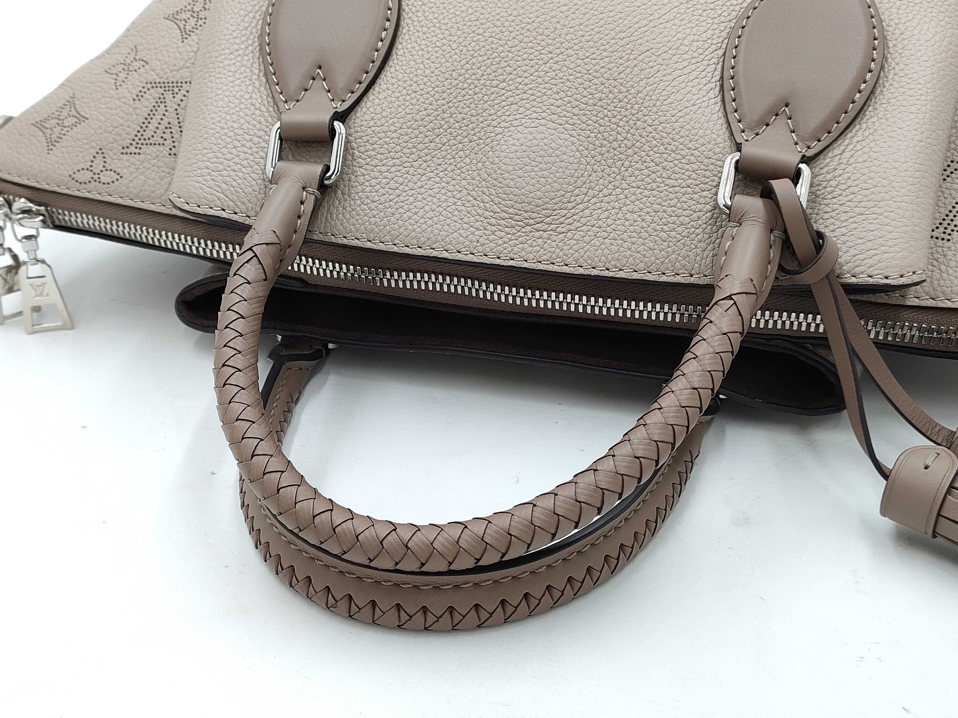 LOUIS VUITTON Mahina M55031 Haumea Charm 2WAY Handbag