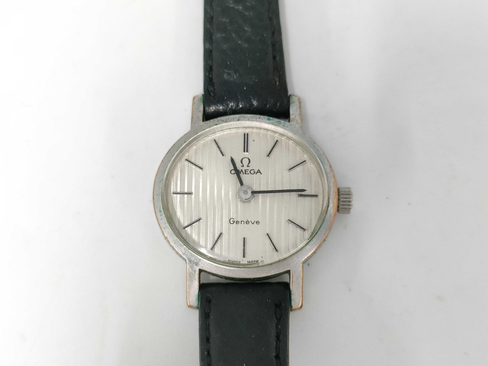 OMEGA Hand-wound Women's Watch