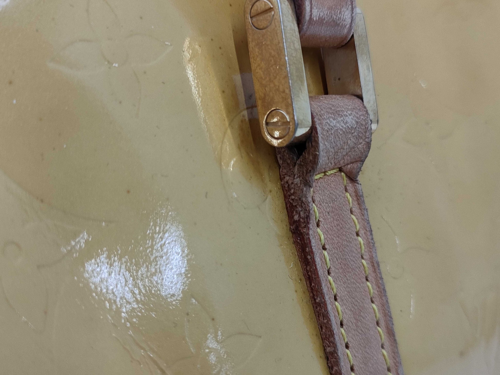 LOUIS VUITTON Epi Bedford Handbag