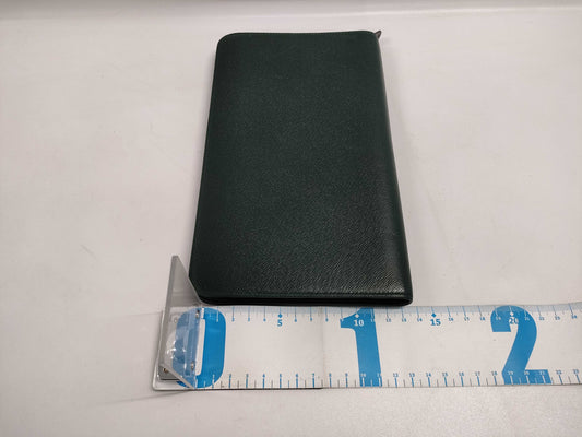 LOUIS VUITTON Taiga M30394 Porte Valeur Carte Credit Other Accessories