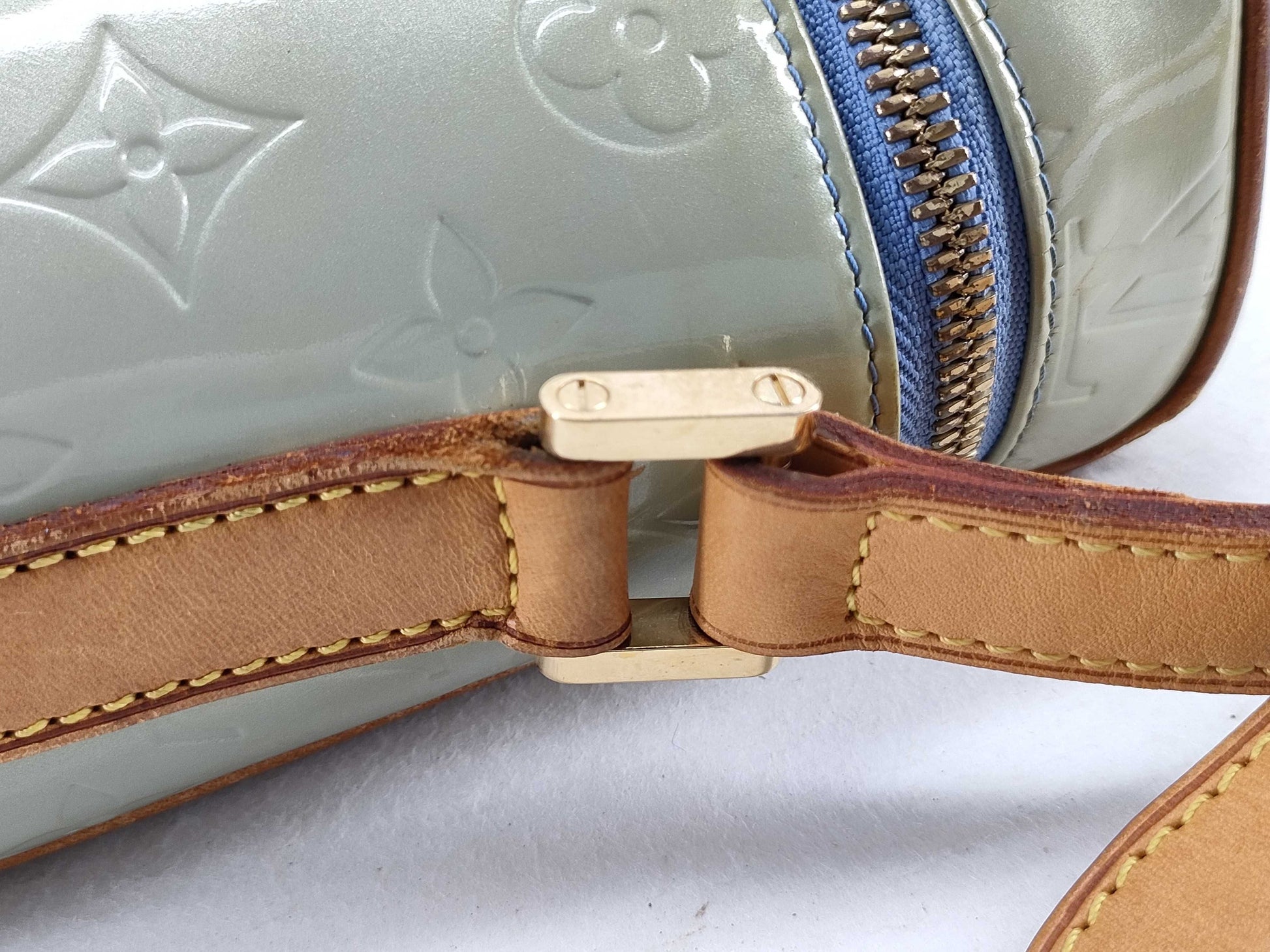 LOUIS VUITTON Vernis Sullivan Vertical Shoulder Bag