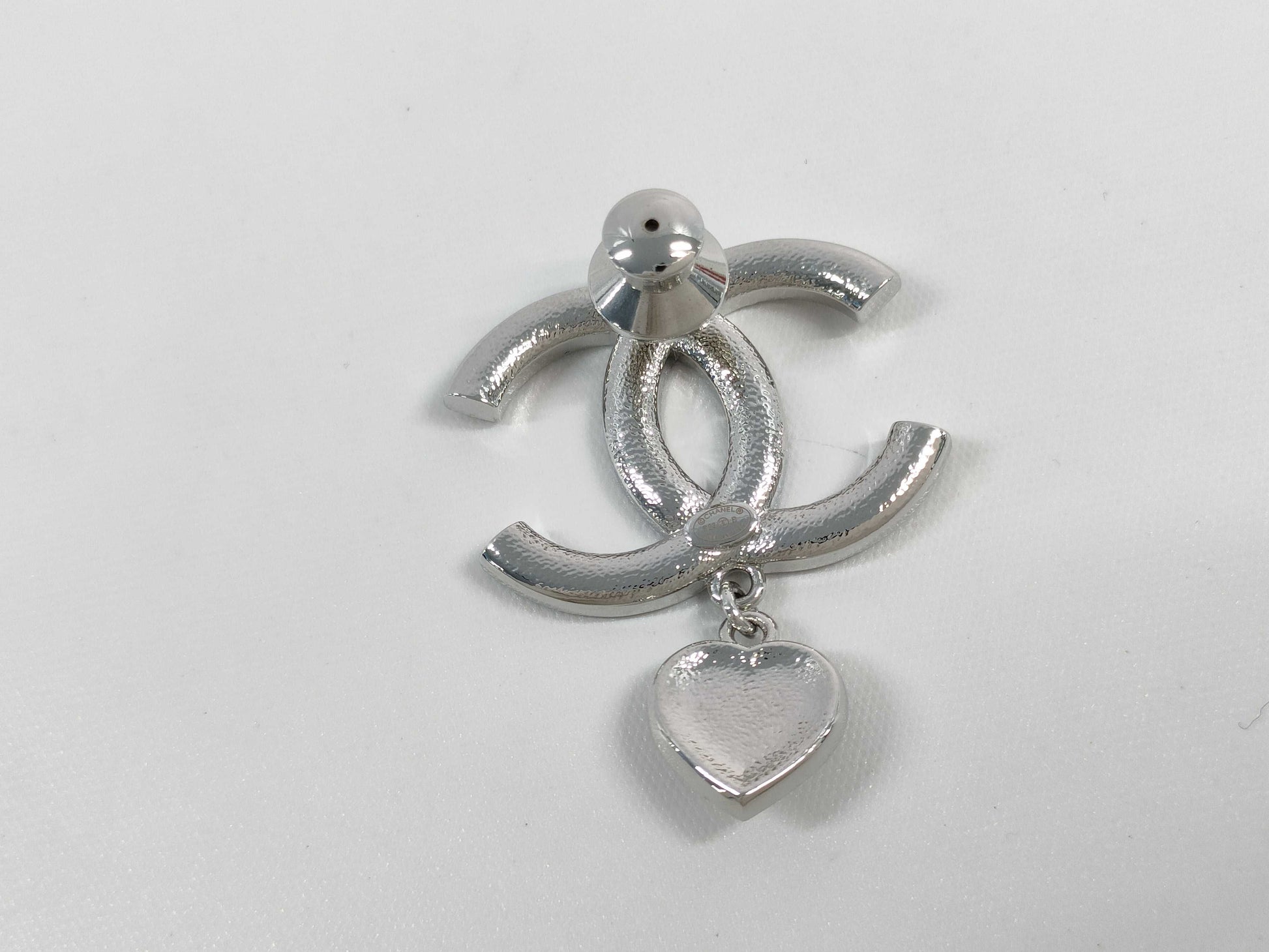CHANEL B23 B Coco Rhinestone Heart Pin Brooch