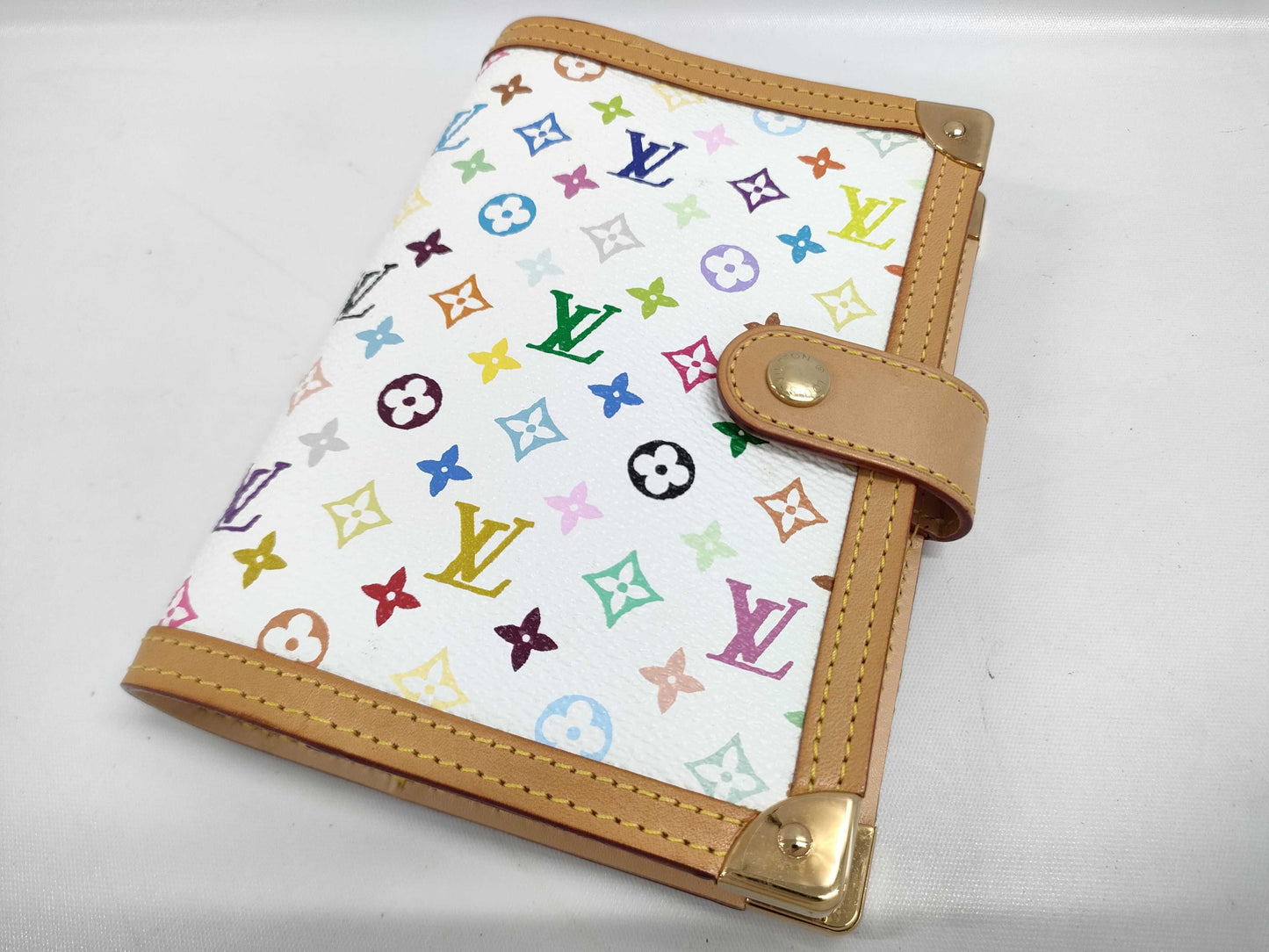 LOUIS VUITTON Agenda PM White Notebook Cover