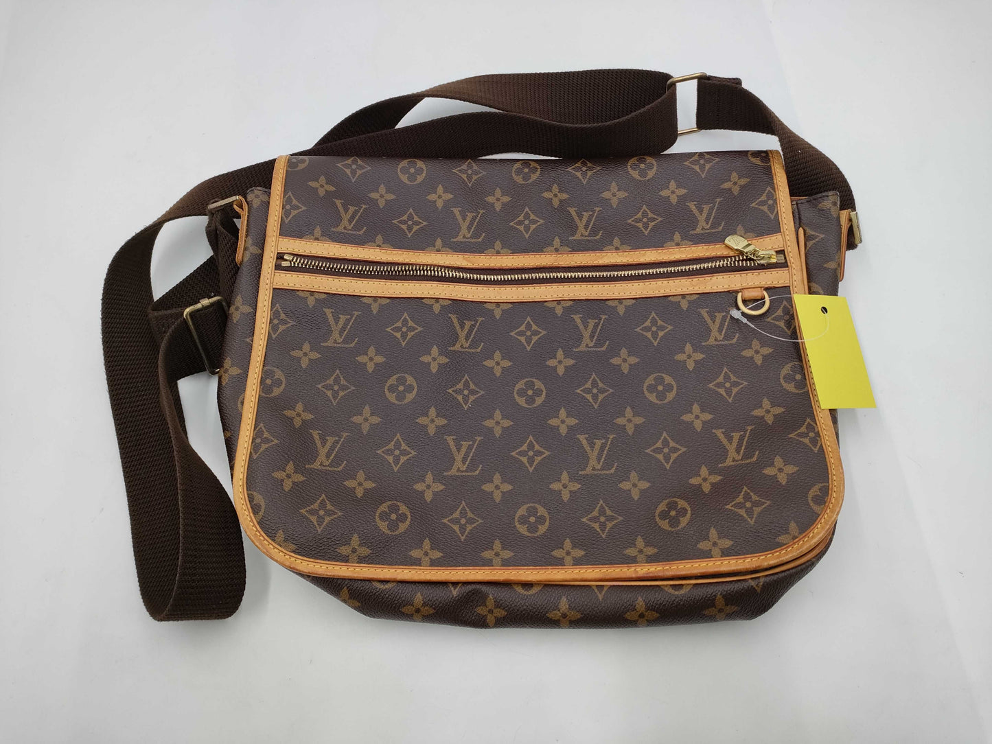 LOUIS VUITTON Monogram Bosfall GM Shoulder Bag