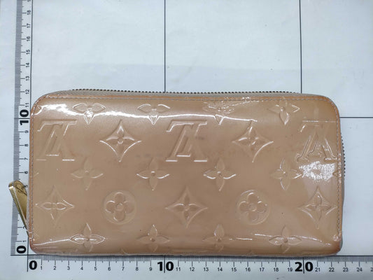 LOUIS VUITTON Verni Zippy Wallet Wallet