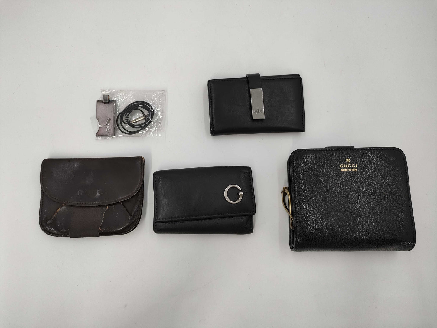 GUCCI Leather Wallet, Key Case, and Other Accessories 5-Piece Set Wallet