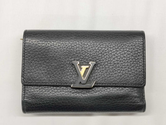 LOUIS VUITTON Tri-fold Wallet