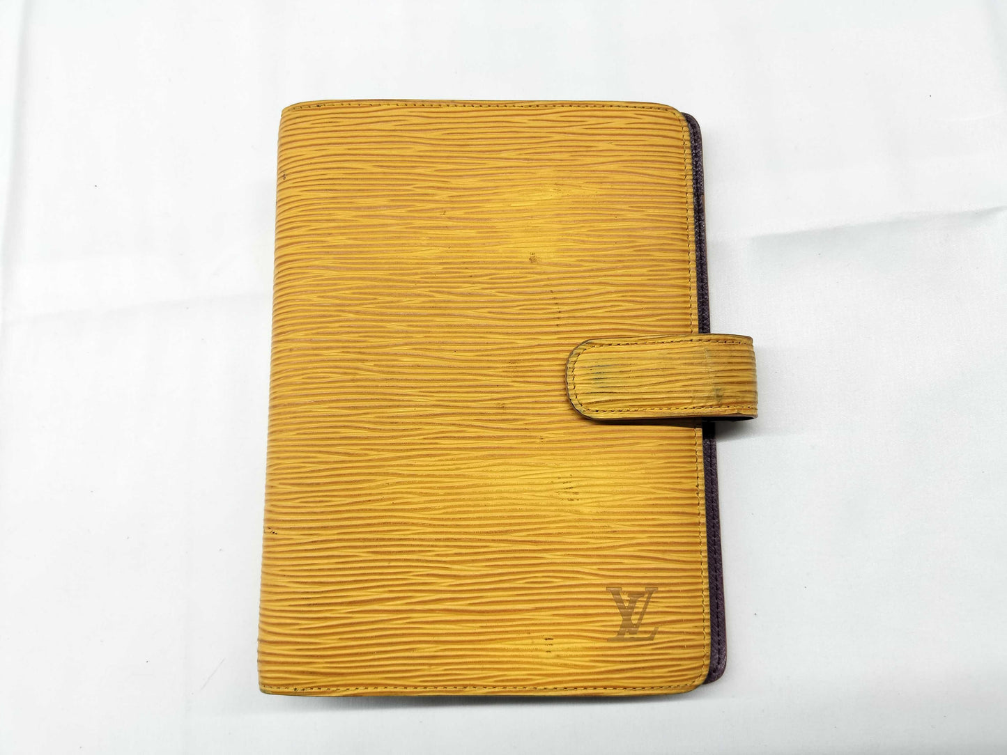 LOUIS VUITTON Epi Agenda MM Notebook Cover