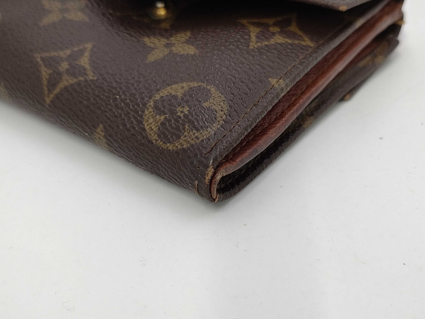 LOUIS VUITTON Monogram Bifold Wallet*1 Wallet
