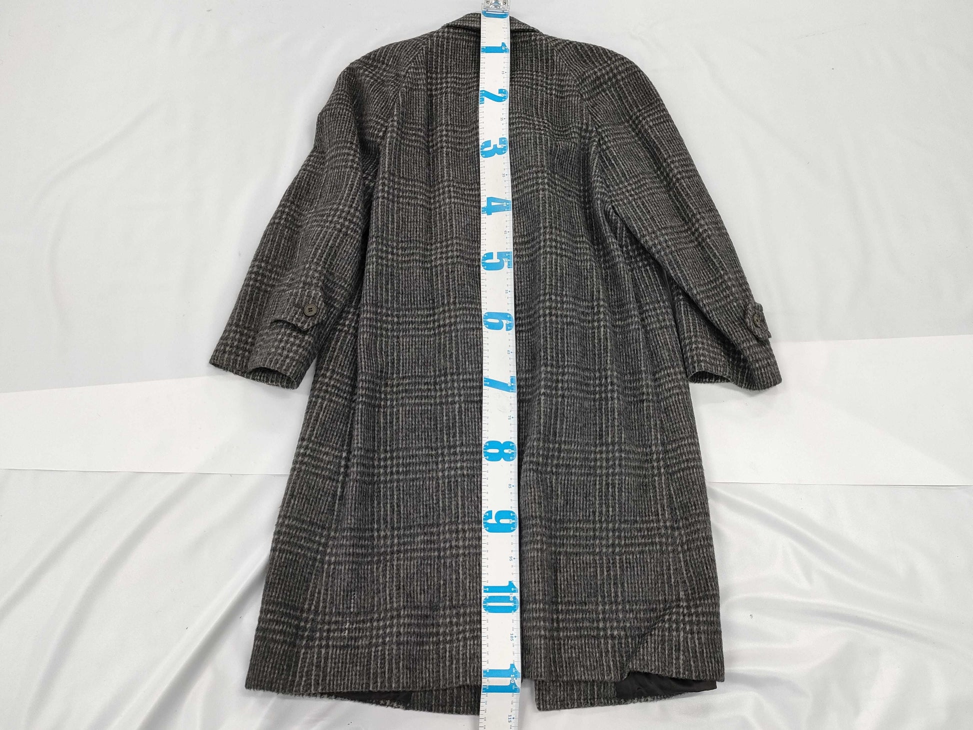 Belvest Chesterfield Coat