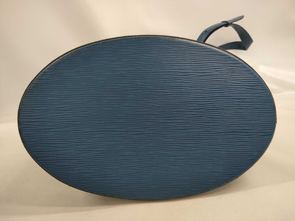 LOUIS VUITTON Epi Cluny Blue Shoulder Bag M52255