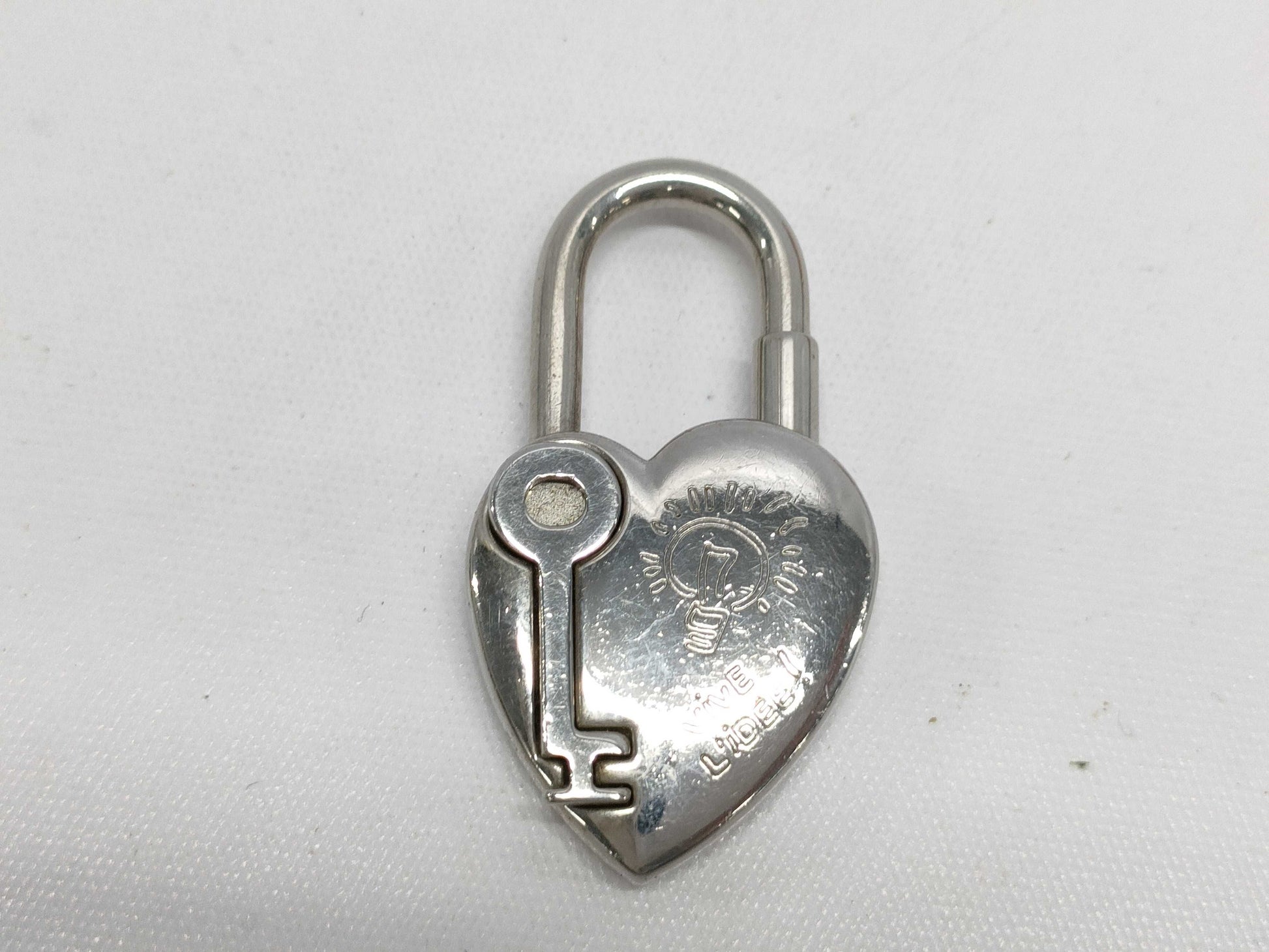 HERMES Viviride Heart Cadena 2004 Other Accessories