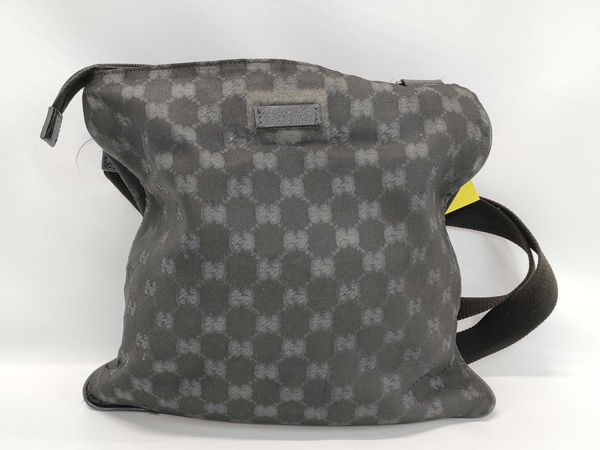 GUCCI GG Canvas Shoulder Bag