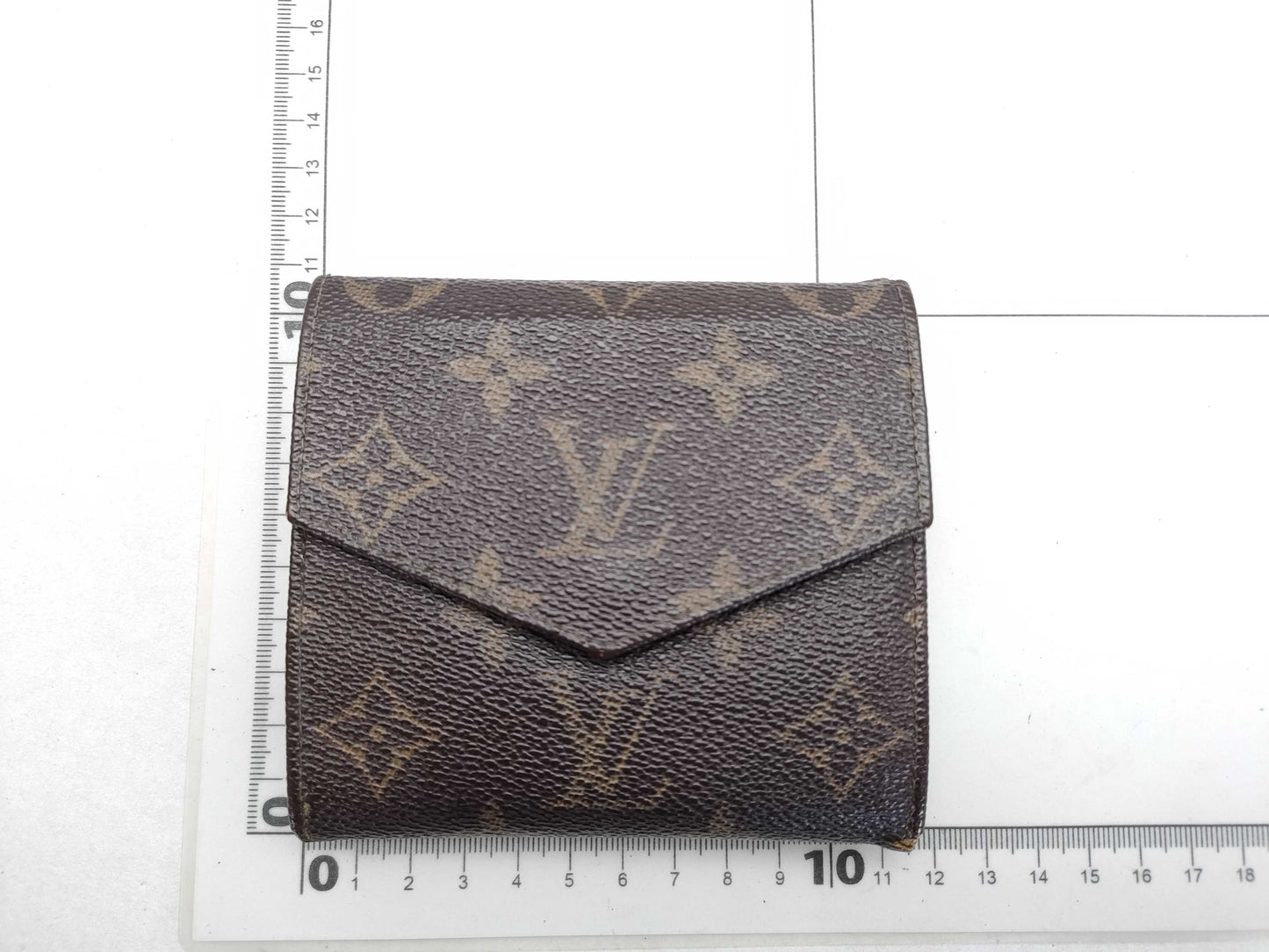 LOUIS VUITTON Monogram W-hook Wallet M161660