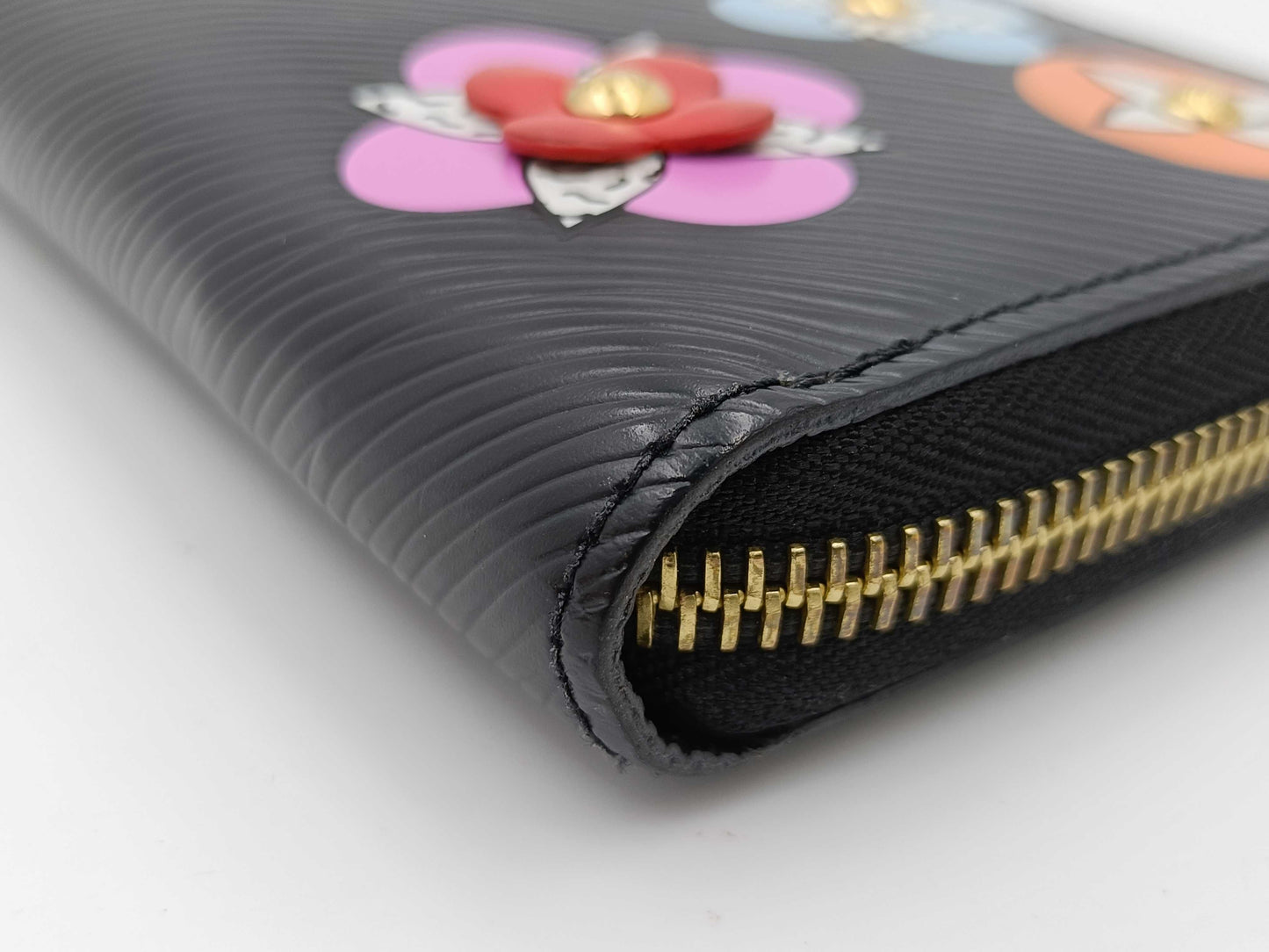 LOUIS VUITTON Epi M62296 Epi Flower Zippy Wallet / Year of manufacture, signs of use considered