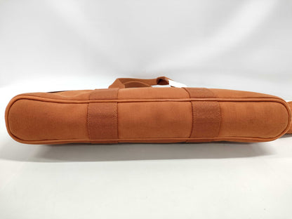 HERMES Valparaiso MM Long Handbag