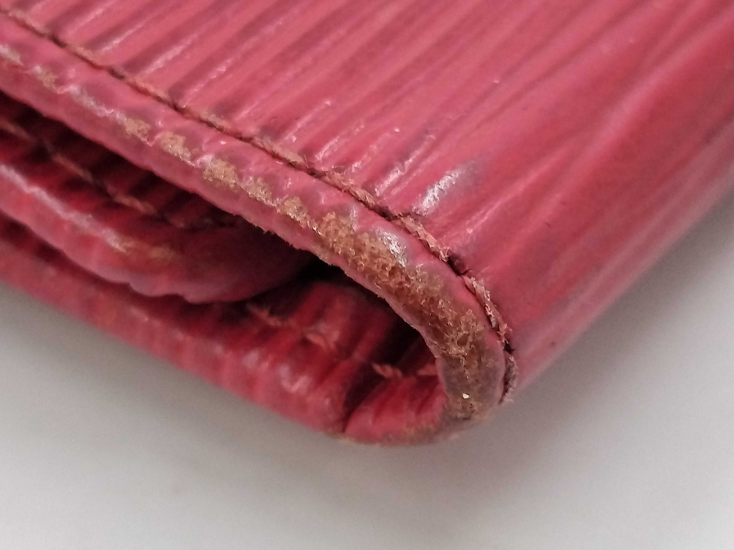 LOUIS VUITTON Epi Taiga Key Case/Key Holder 