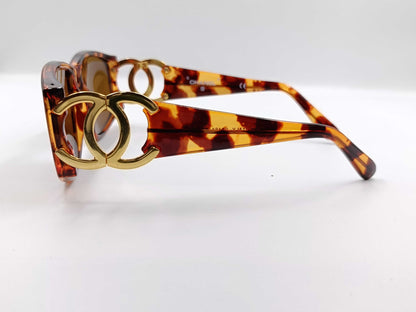 CHANEL 02461 91235 Tortoiseshell Sunglasses/Glasses
