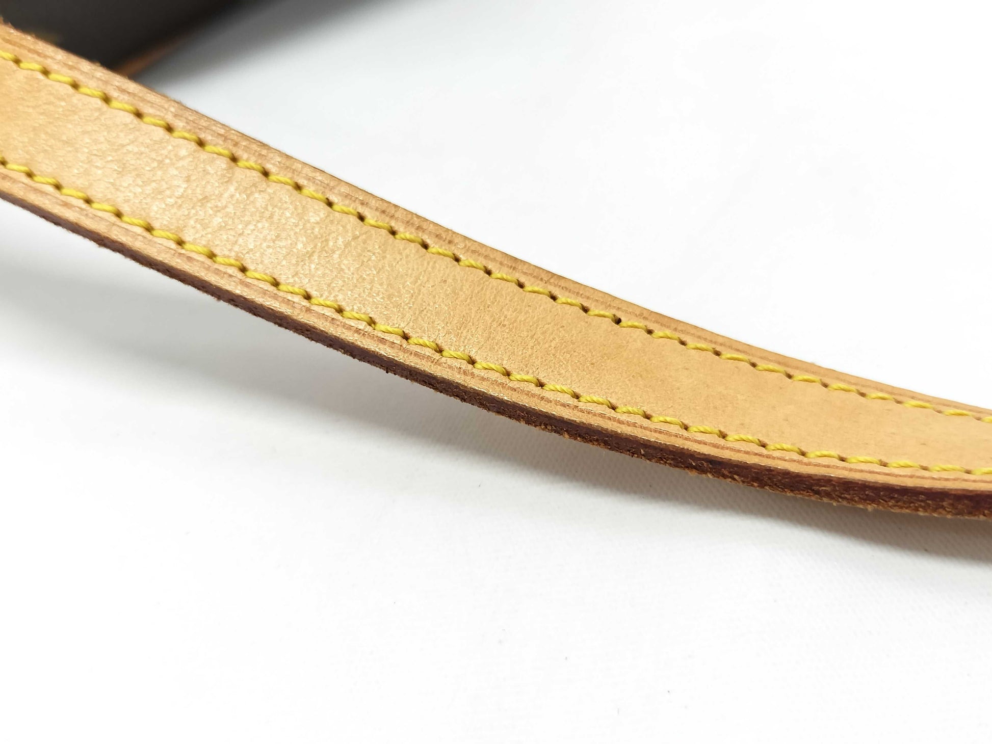 LOUIS VUITTON Monogram M51183 Pochette Shoulder Bag