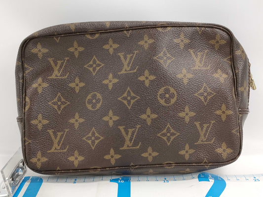 LOUIS VUITTON Monogram True Toilette Second Bag