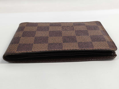 LOUIS VUITTON Damier Bifold Wallet