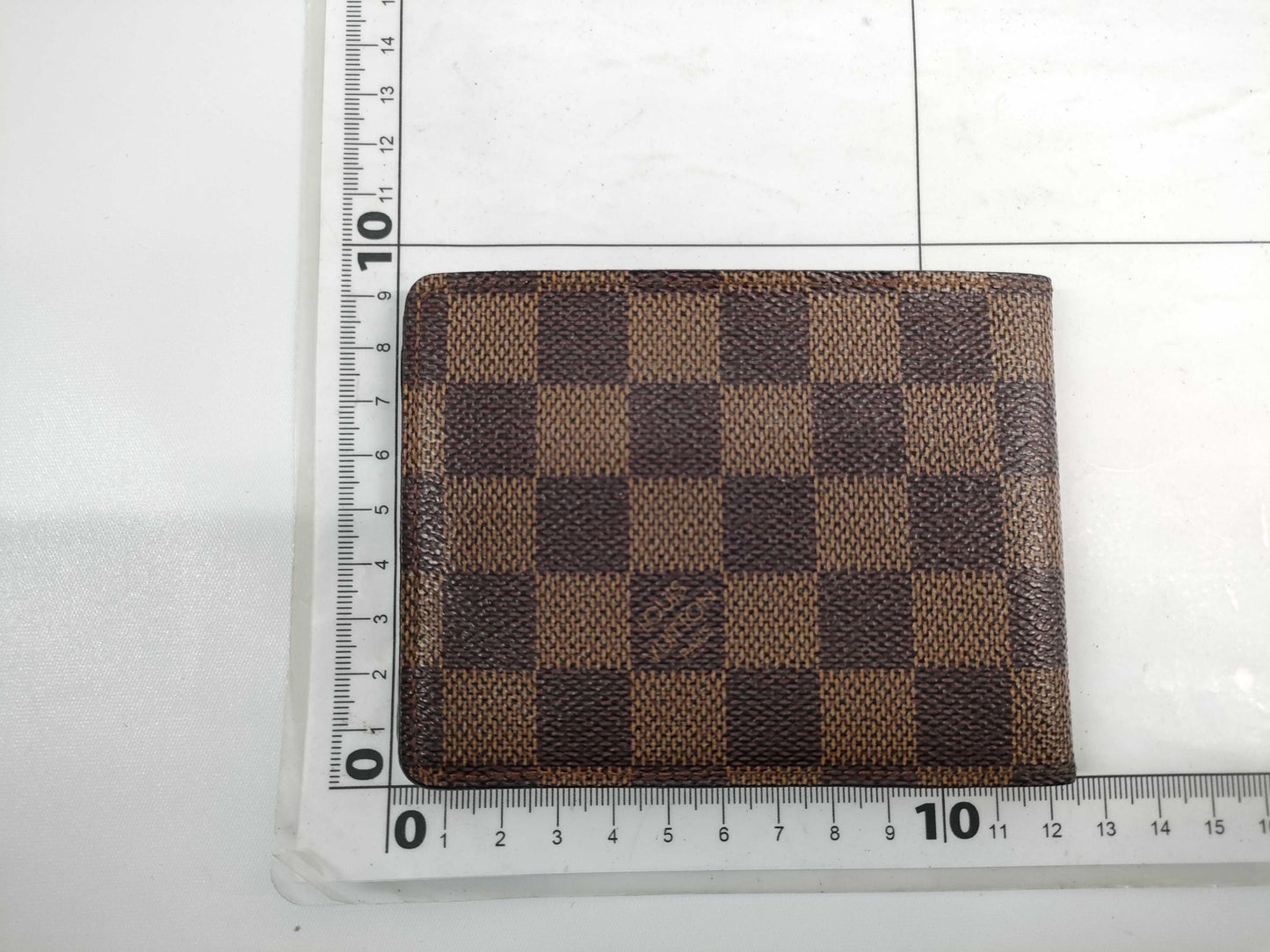 LOUIS VUITTON Damier Bifold Wallet