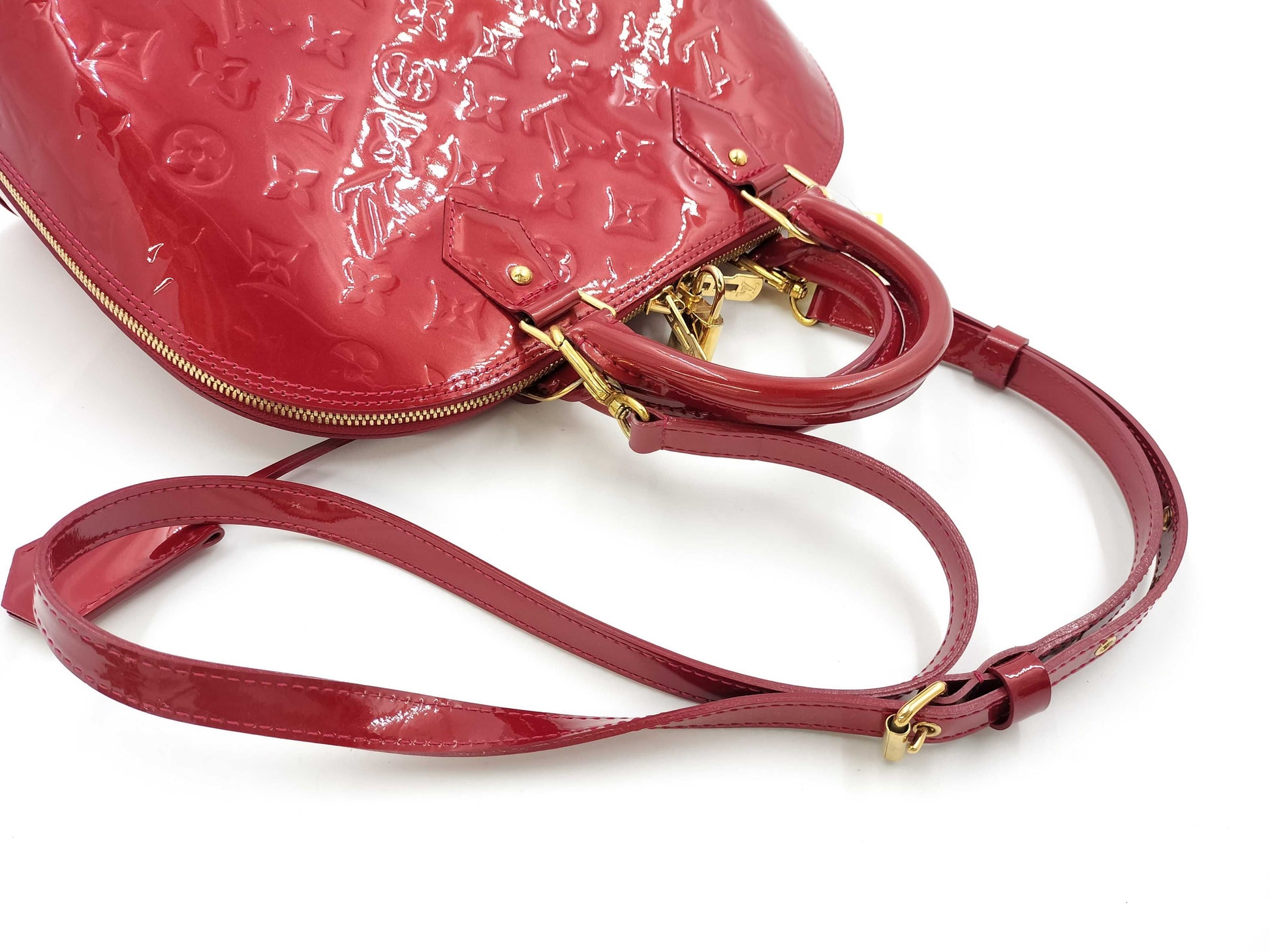 LOUIS VUITTON Vernis M90096 Alma PM Pomme d'Amour Handbag