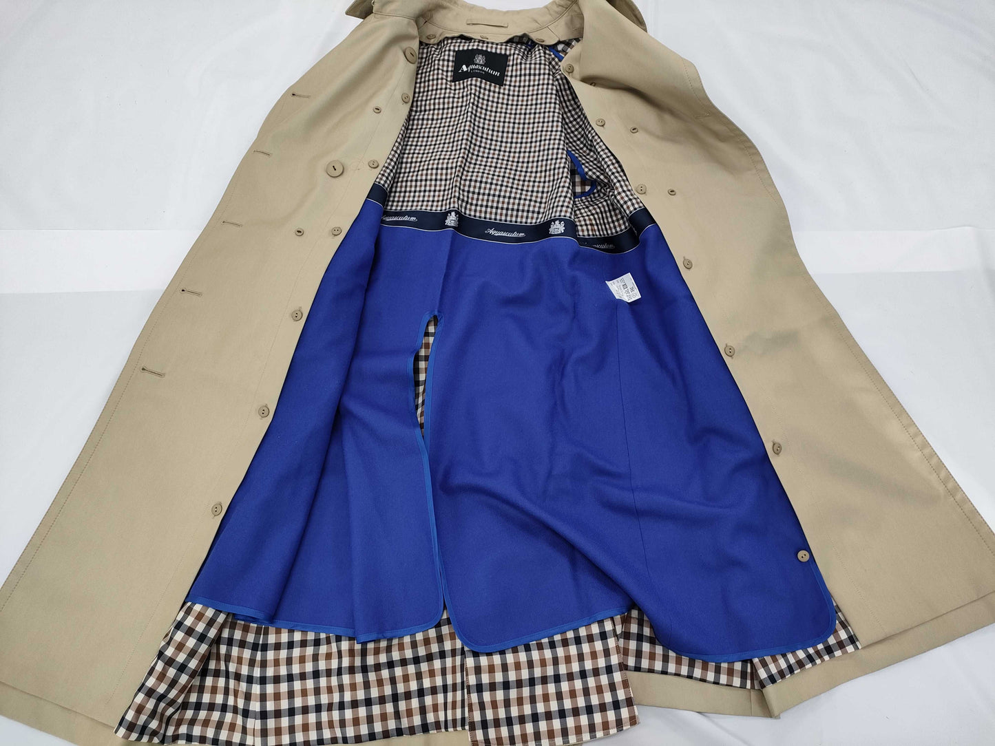 Aquascutum London trench coat coat coat