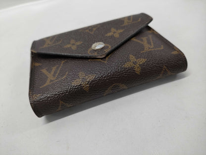 LOUIS VUITTON Monogram Victorine Wallet