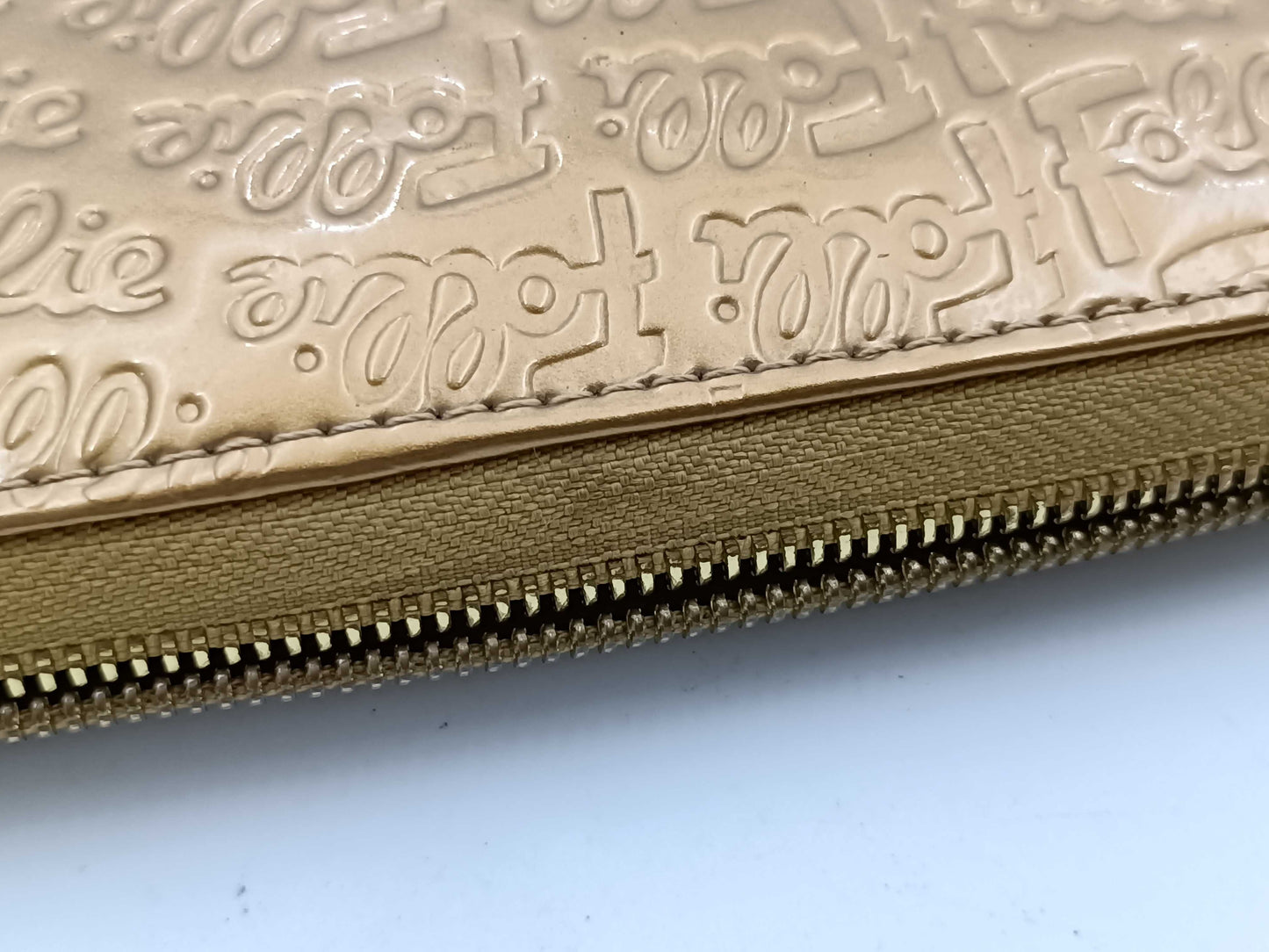 LOUIS VUITTON Taiga Ferragamo wallet set