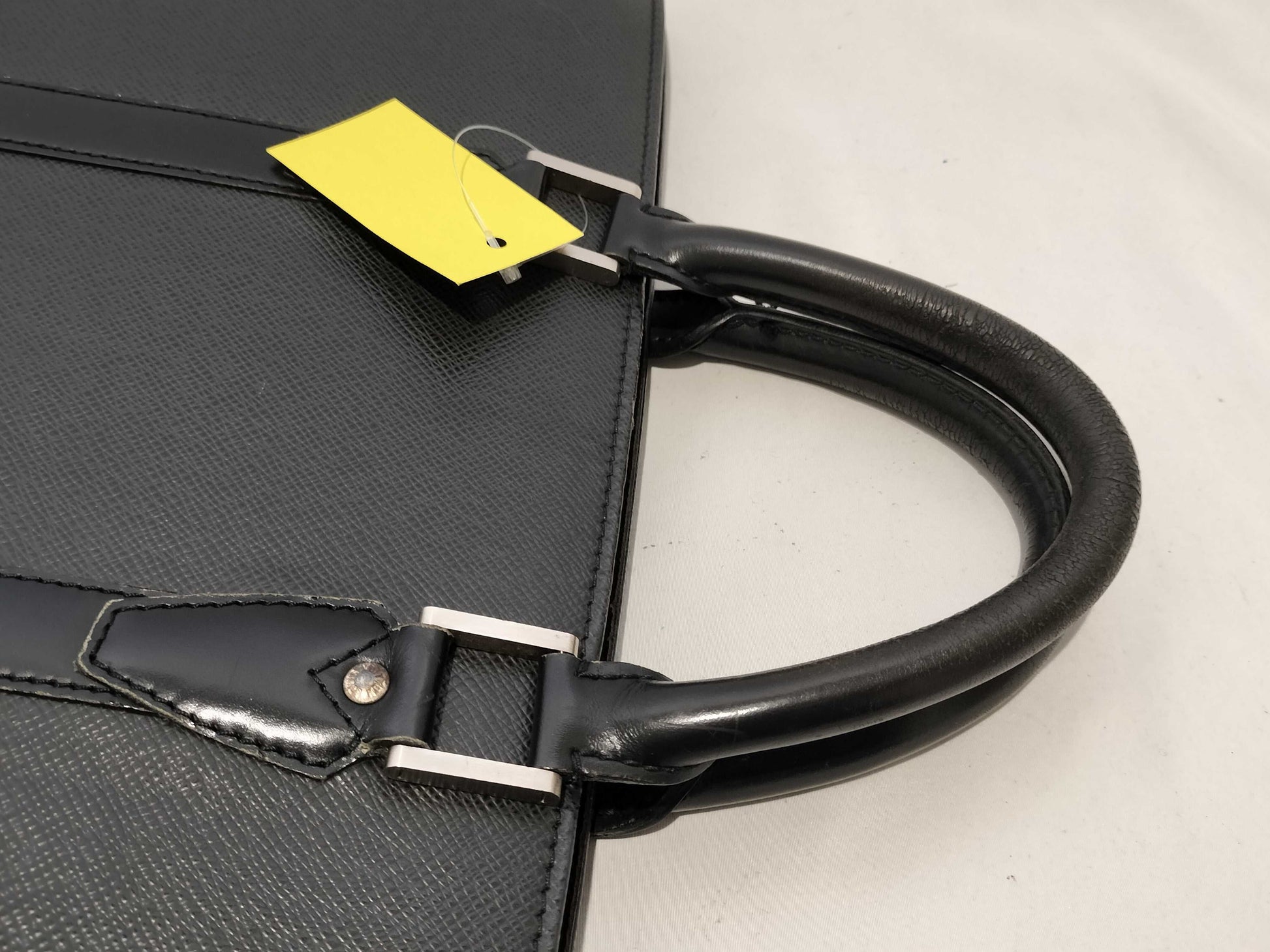 LOUIS VUITTON Taiga Porte-Document Rosan Business Bag 