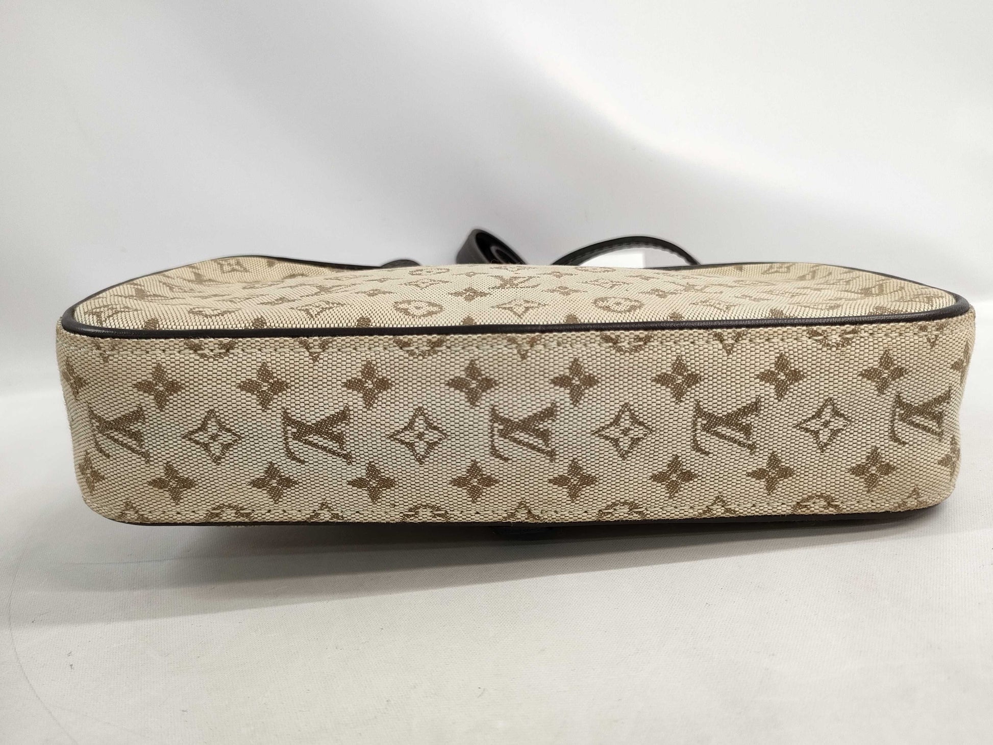 LOUIS VUITTON Monogram Mini Juliet Shoulder Bag