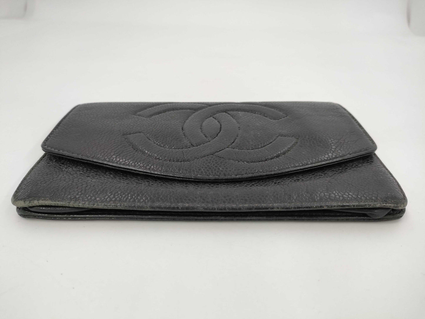 CHANEL Caviar Leather Wallet with Large Coco Mark