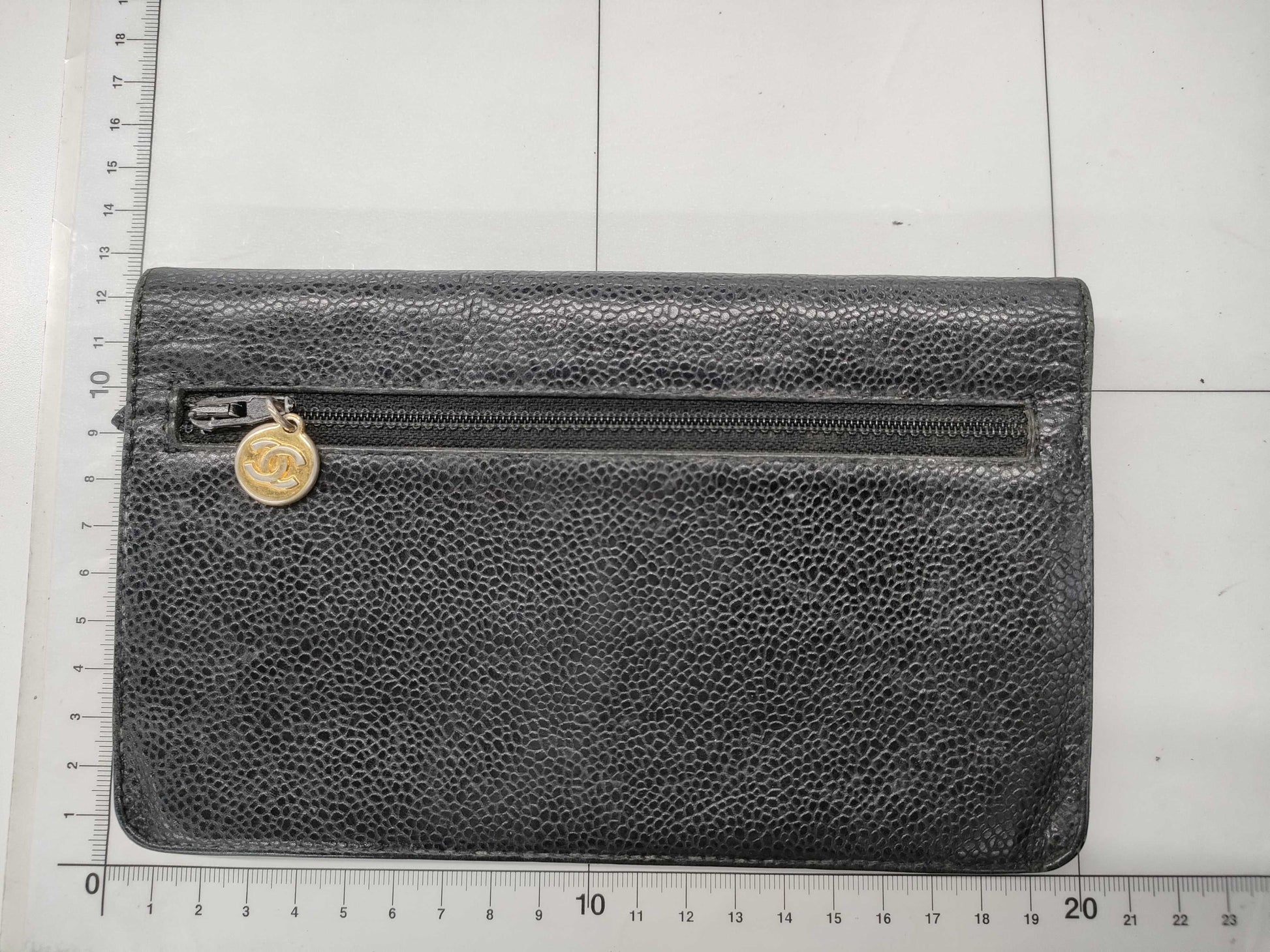 CHANEL Caviar Leather Wallet with Large Coco Mark