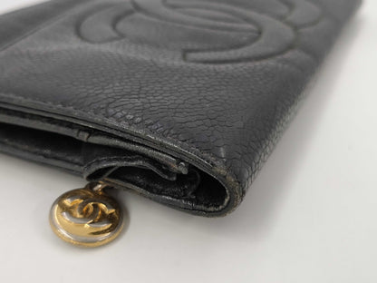 CHANEL Caviar Leather Wallet with Large Coco Mark