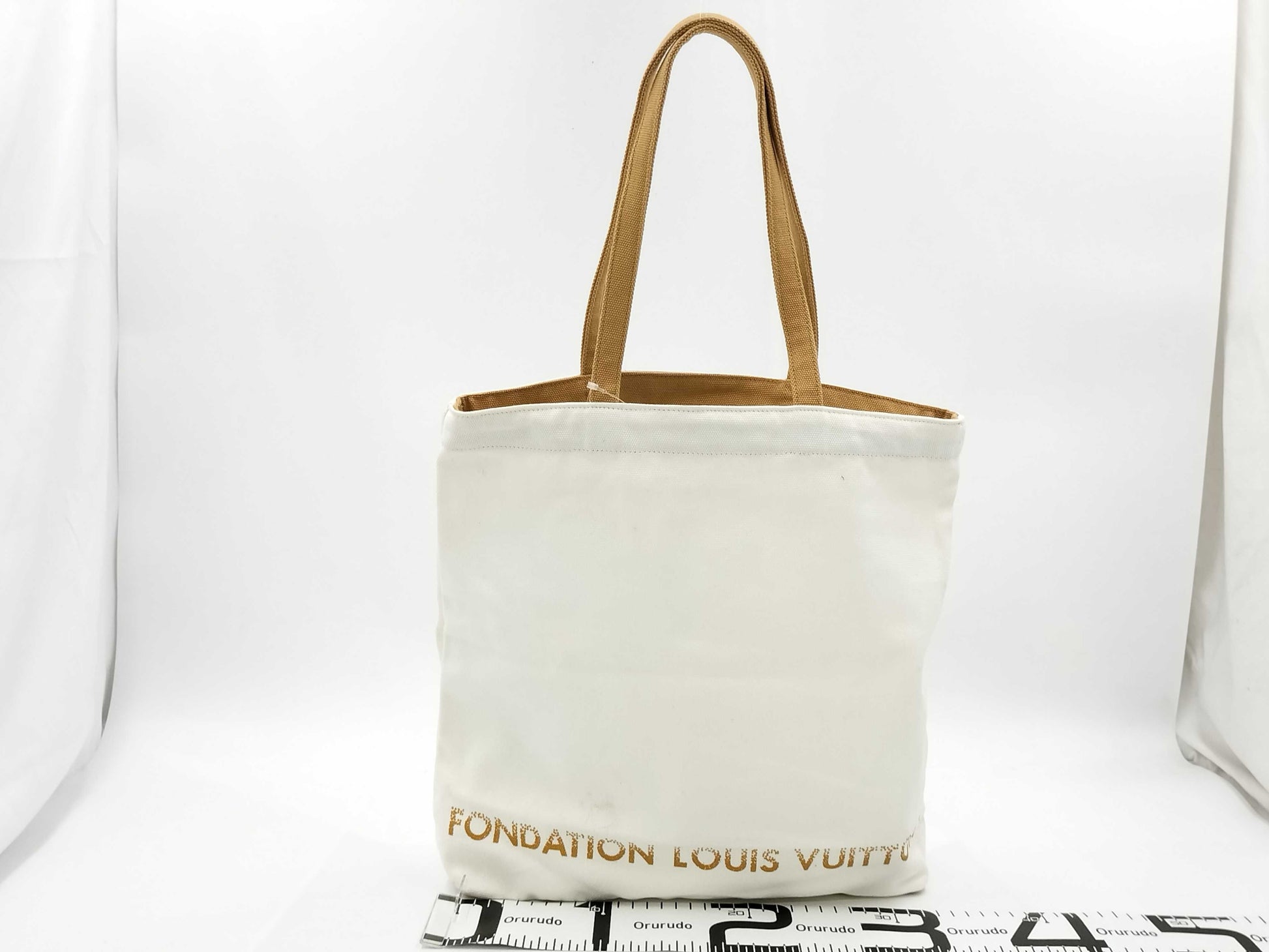 LOUIS VUITTON White Canvas Tote Bag, Fondation Museum Limited Edition