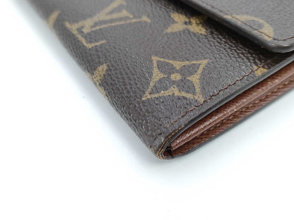 LOUIS VUITTON Monogram Portefeuille Sarah Wallet
