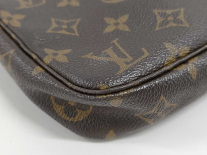 LOUIS VUITTON Monogram Accessoires M51980 Pouch