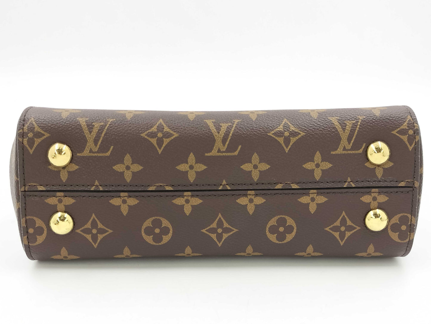 LOUIS VUITTON Monogram Cluny BB Bag